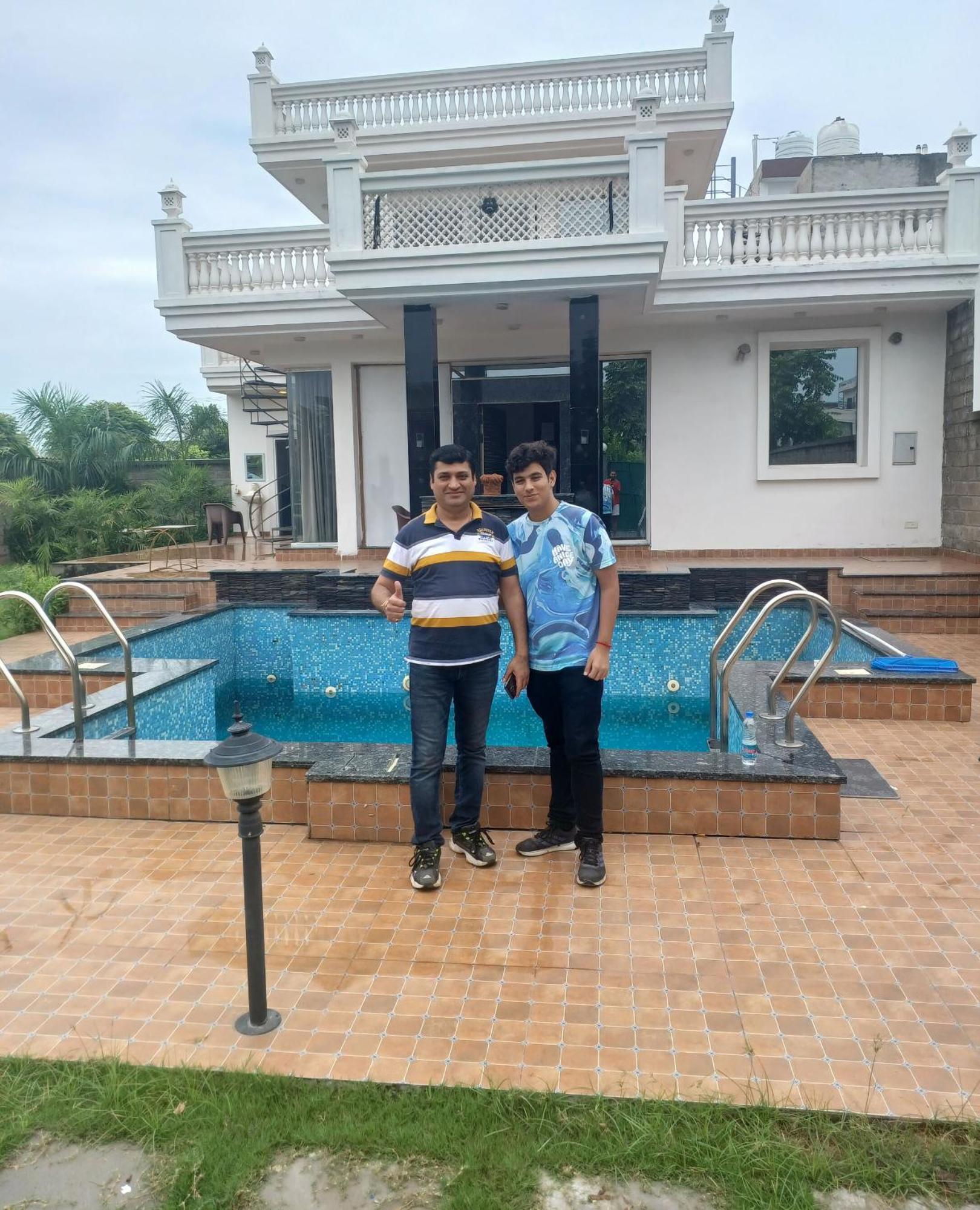 Greystone Villa, Swiming Pool , Bbq , Big Garden, Pool Table, Party Speaker, Bathtub, Kitchen, 15Mins To Golden Temple Amritsar Exterior foto