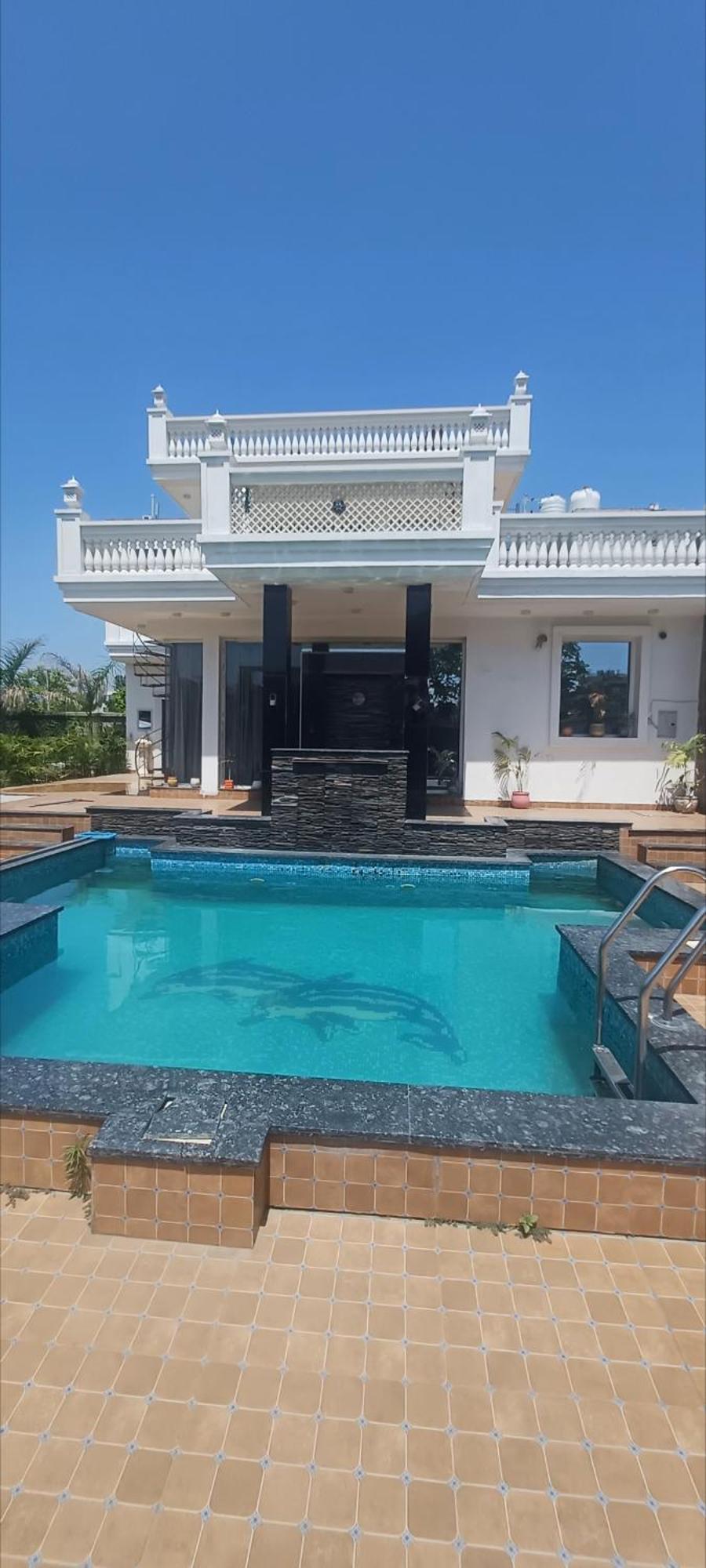 Greystone Villa, Swiming Pool , Bbq , Big Garden, Pool Table, Party Speaker, Bathtub, Kitchen, 15Mins To Golden Temple Amritsar Exterior foto